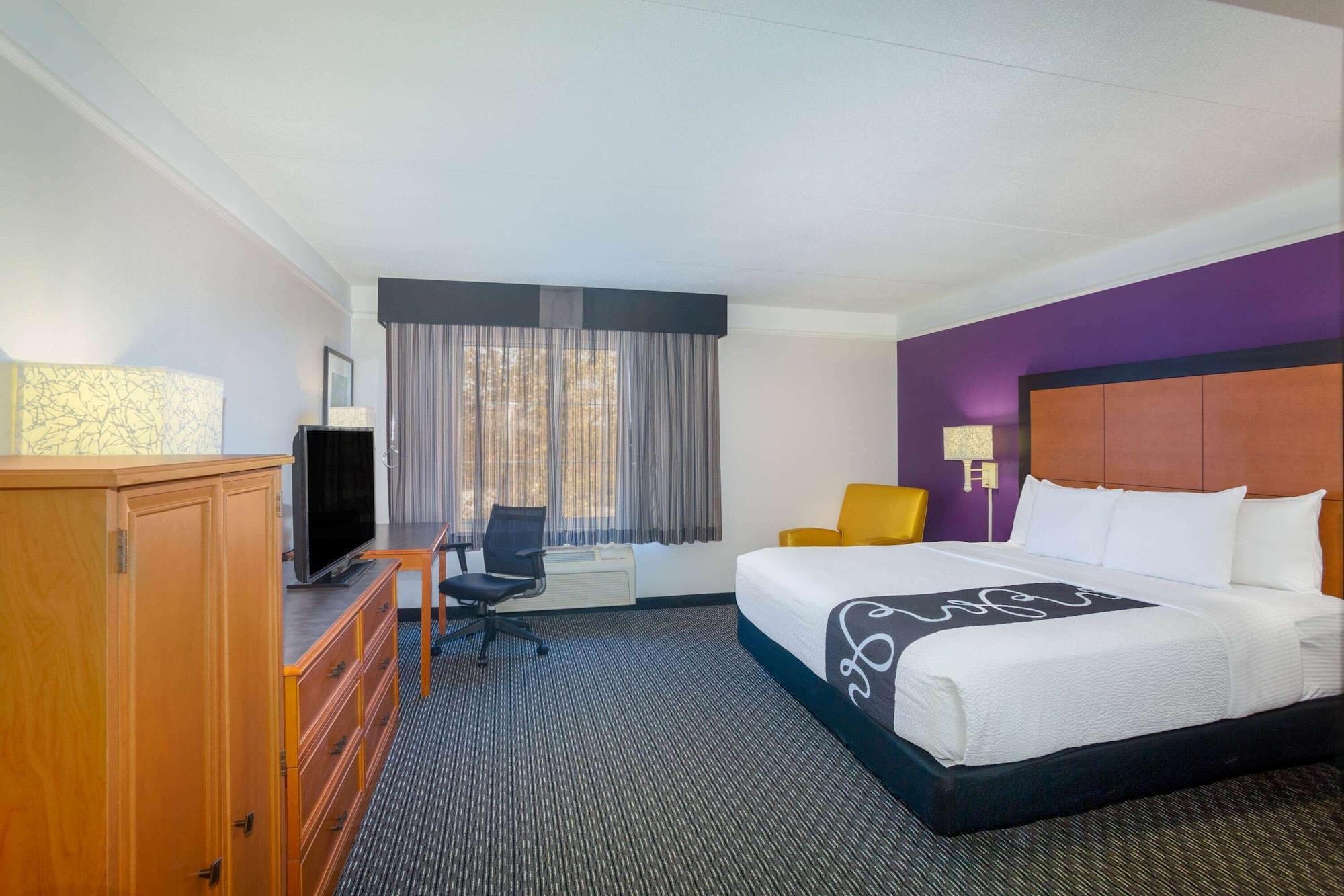 La Quinta By Wyndham St. Louis Westport Hotel Maryland Heights Exterior photo