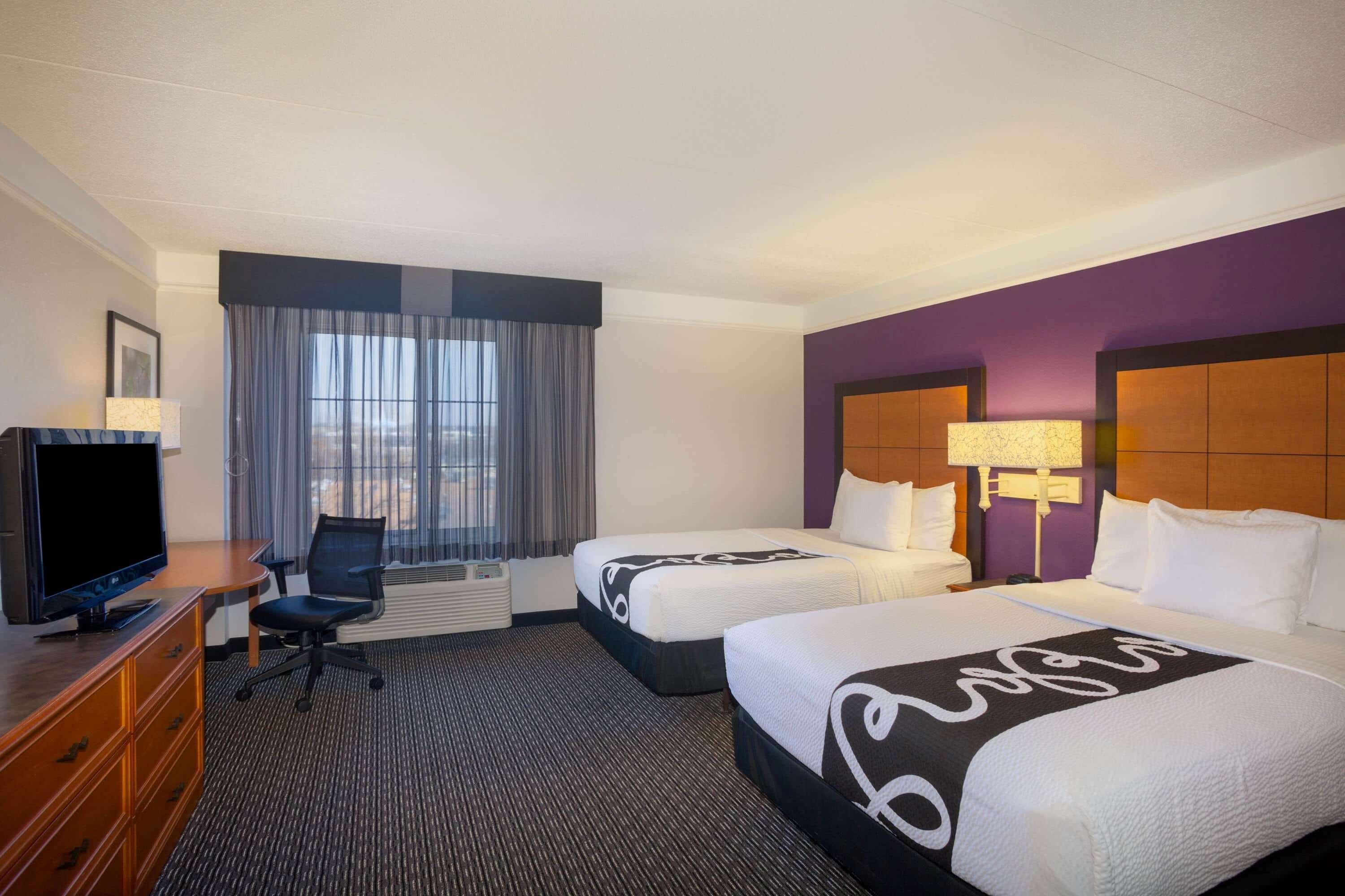 La Quinta By Wyndham St. Louis Westport Hotel Maryland Heights Exterior photo