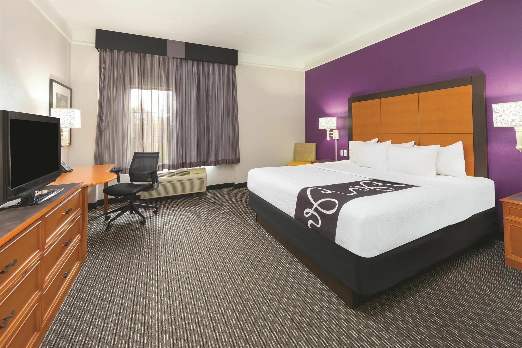 La Quinta By Wyndham St. Louis Westport Hotel Maryland Heights Exterior photo