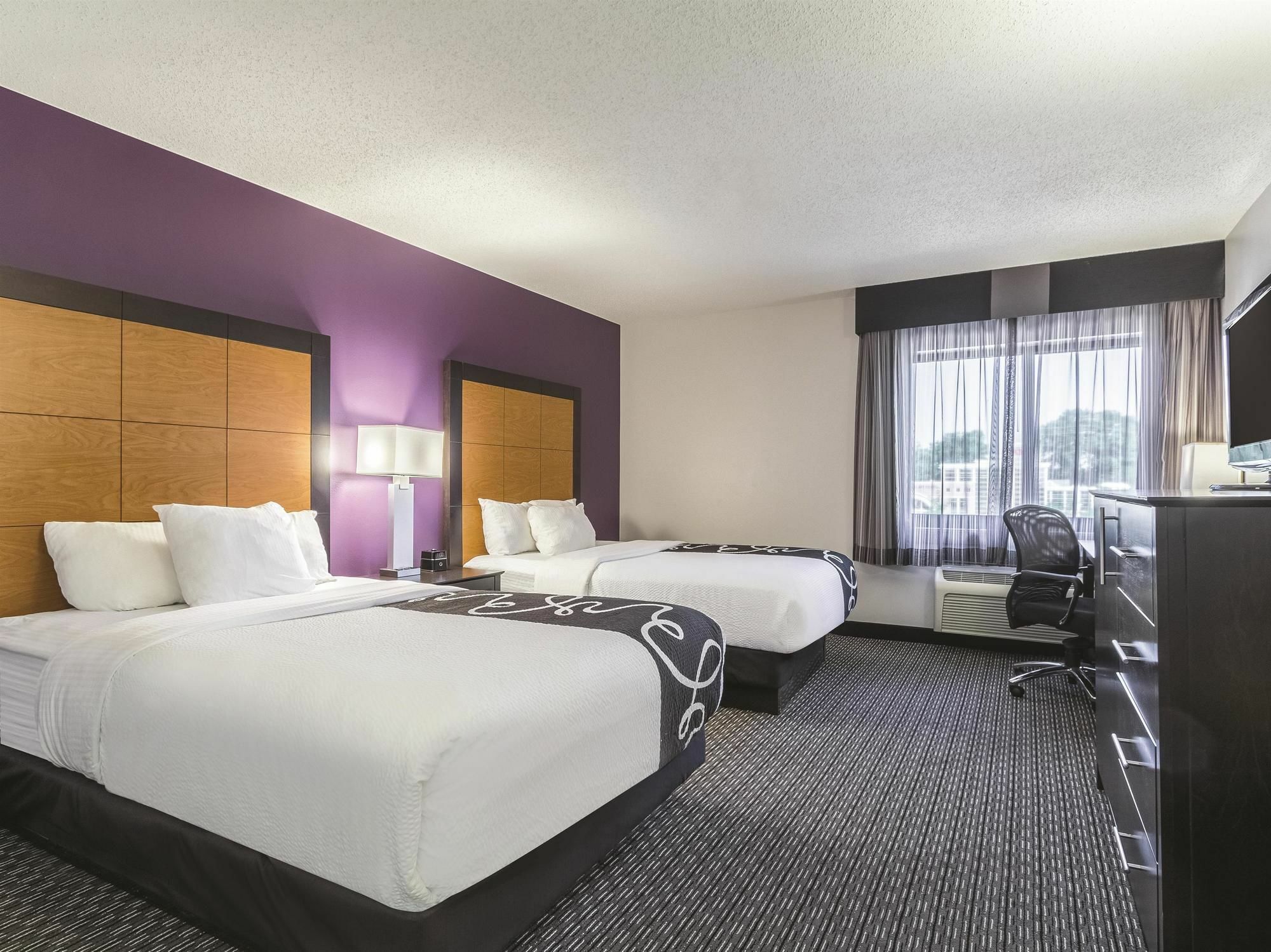 La Quinta By Wyndham St. Louis Westport Hotel Maryland Heights Exterior photo